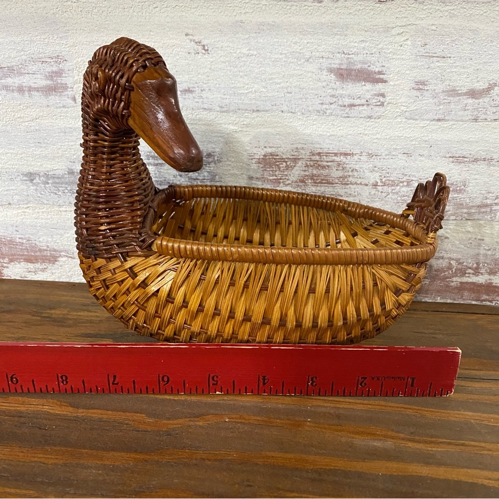 Vintage Wicker Nesting Ducks Baskets - Picture 5 of 7